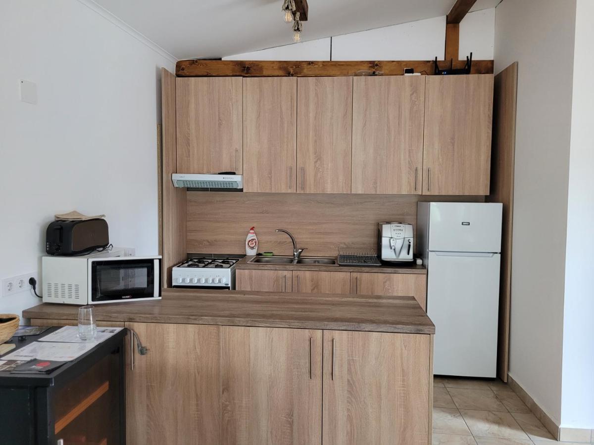 Végvári Vendégház Magyarbóly Exterior foto